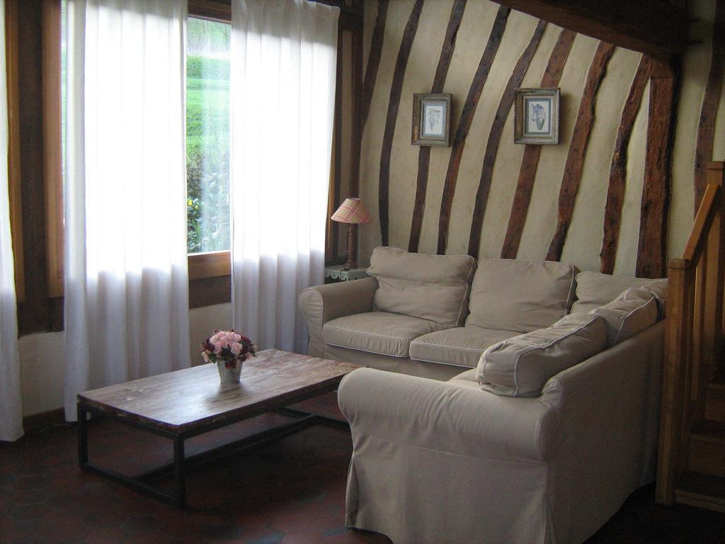 فيلا Saint-Aubin-sur-Scieفي Moulin De La Genetee الغرفة الصورة